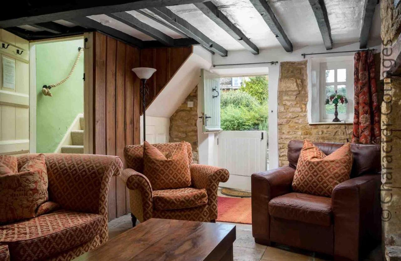 Court Hayes Villa Cheltenham Exteriör bild